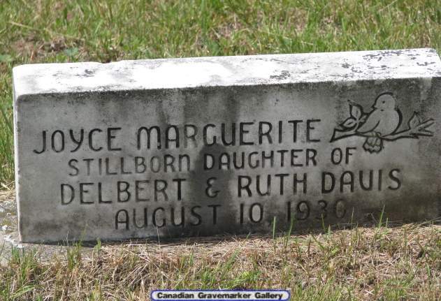JoyceMargueriteDavis_1930-1930_tombstone.jpg