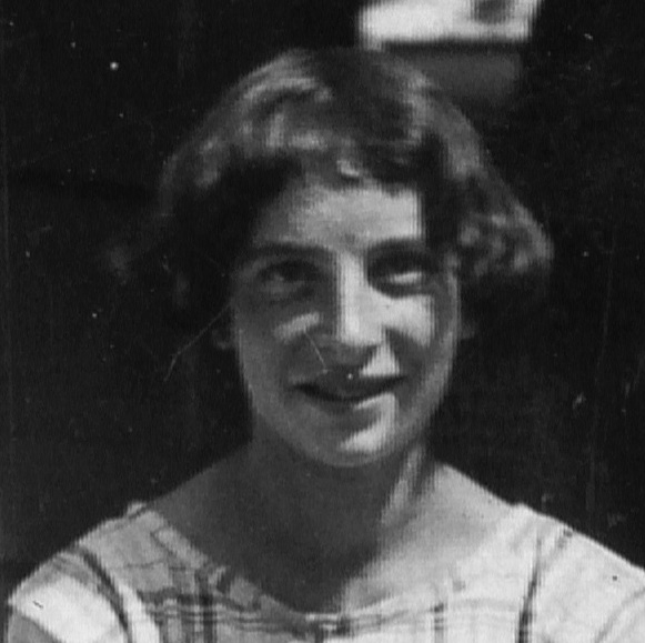 LouisaViolettaHolley10_1910-2006.jpg